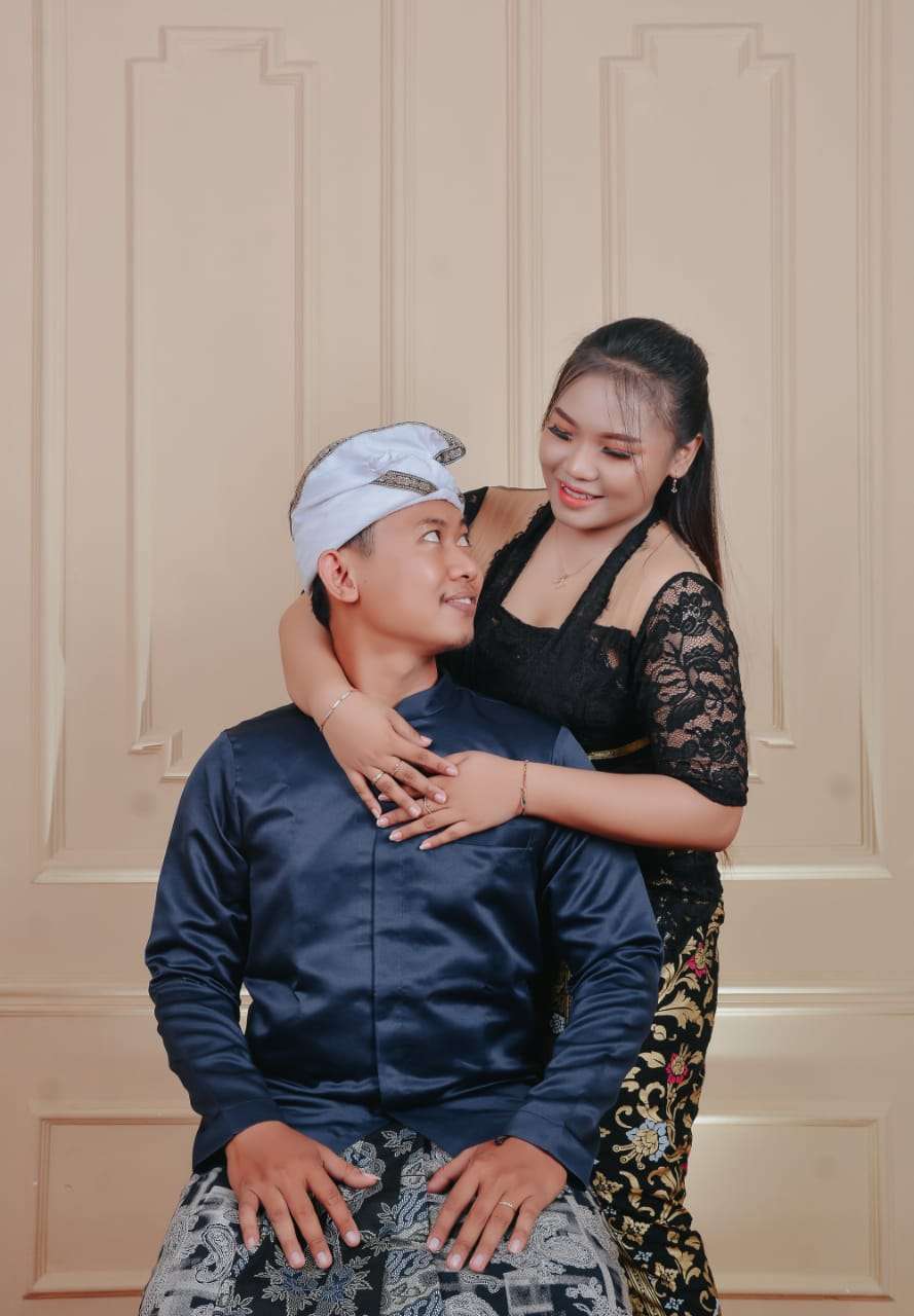 galleri Contoh Undangan Pernikahan Online Nayya & Yoganata