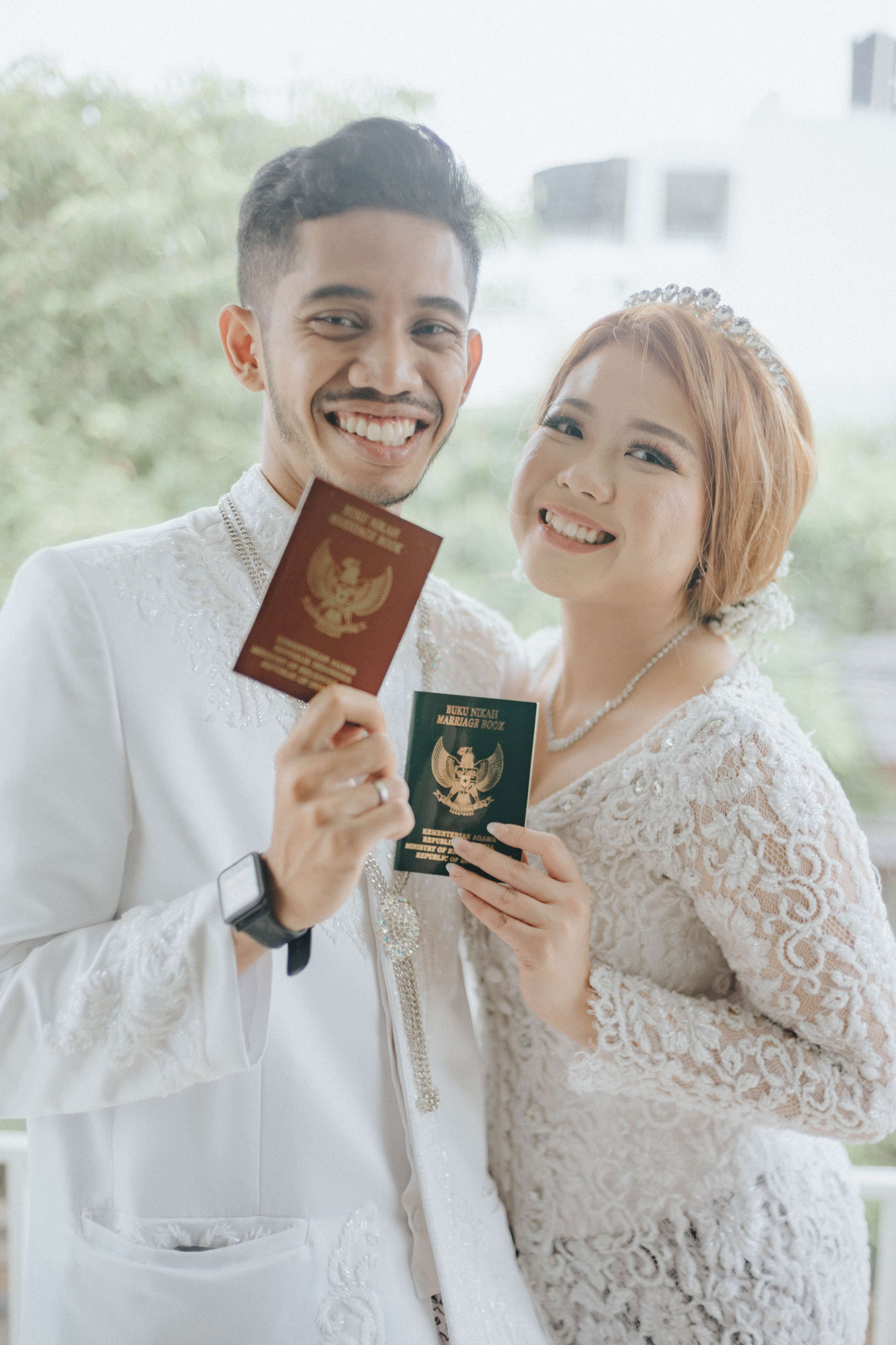 galleri Contoh Undangan Pernikahan Digital Vionna & Andy