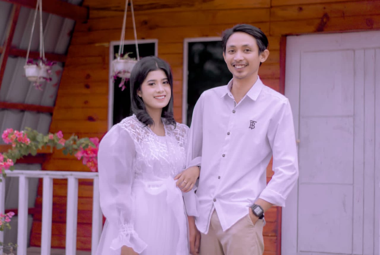 galleri Inspirasi Undangan Pernikahan Digital Gio & Taska